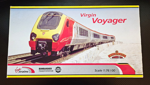 Bachmann virgin voyager - virgin,