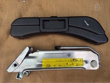 Audi A4 B6 B7 Tool Kit & Holder Towing Tools & Spare Wheel Jack 8E0012111A  VGC+