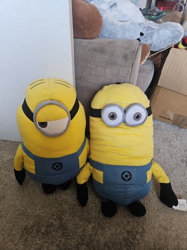 Despicable large minion - despicable, 2