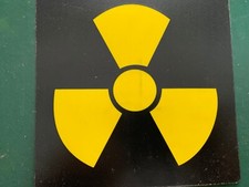 NUCLEAR  FLASHING T SHIRT