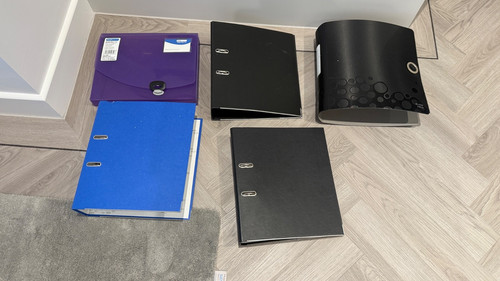 Leitz large ring binders - 5,