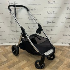 Mamas And Papas Flip Xt3 Chassis With Wheels