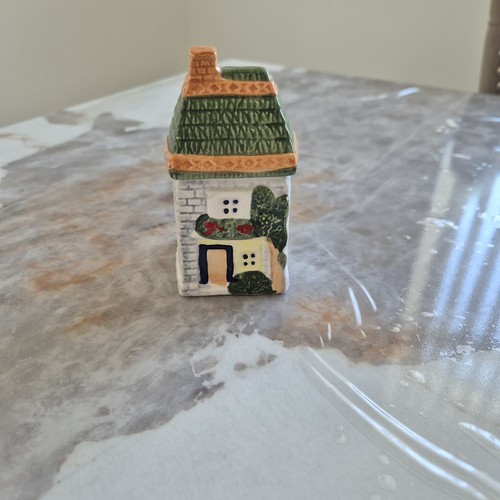 Miniature vintage cottage - miniature,