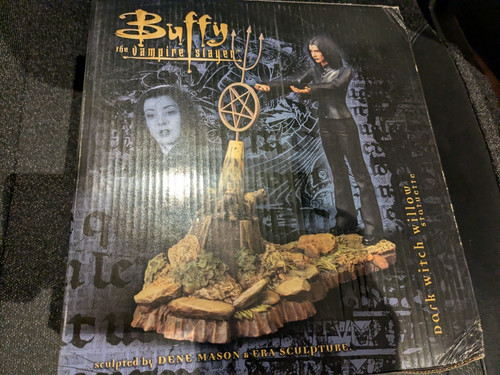 Buffy the vampire slayer dark - the,