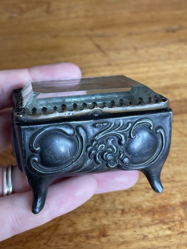 Antique art nouveau - art,