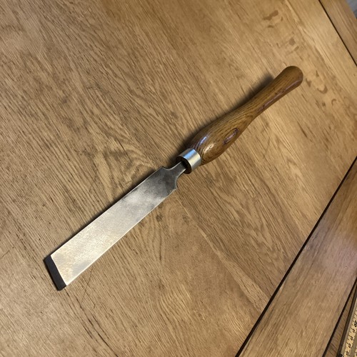 Woodturning 25mm wide skew