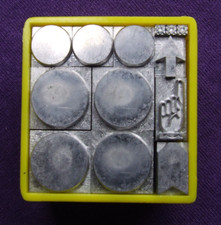 Letterpress Printing ADANA Small Box of VARIOUS NICE TYPE BIG DOTS & ODDMENTS