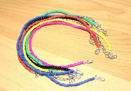 Multicoloured beaded choker - multicoloured,