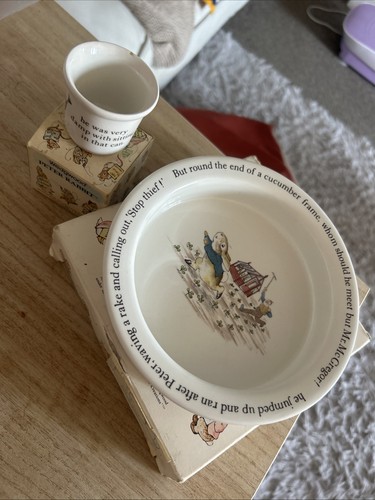 Vintage boxed wedgwood peter - boxed,
