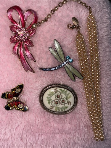 Vintage brooches and s - vintage,