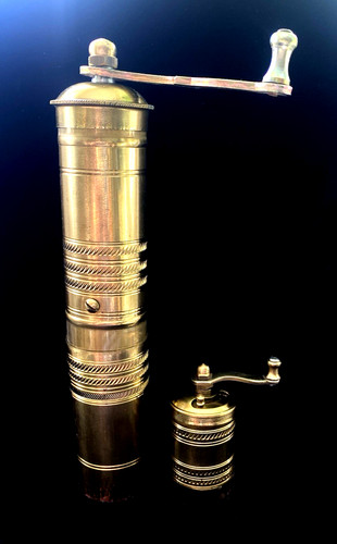 Antique lot brass - 2,