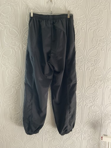 Ladies size black - 10,
