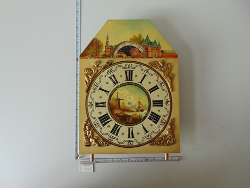 Dial with moon and - dial, date