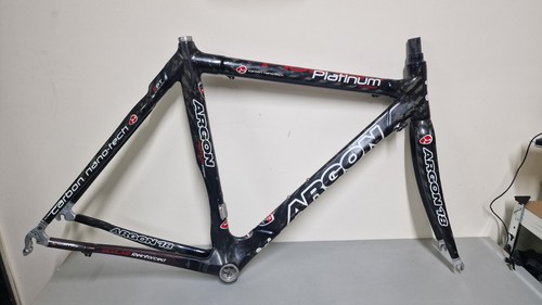 Argon platinum carbon - ,
