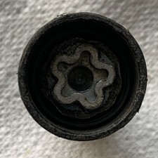   Genuine Mercedes Locking