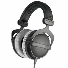 Beyerdynamic DT 770 Pro Closed Dynamic Studio Headphones (80 Ohm)