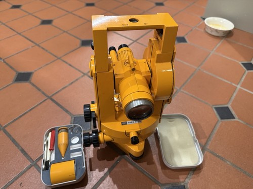 Carl zeiss theodolite - carl,