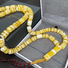 White Pressed Amber Style