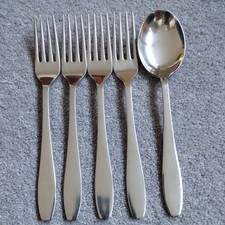 5 Old Hall Campden bits, 4