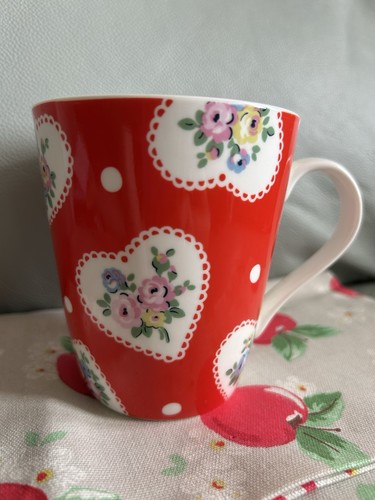 Cath kidston red floral mug - kidston,