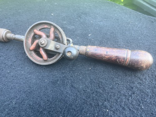 Vintage hand crank drill - crank, egg