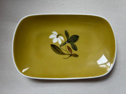 Wedgewood susie cooper flower - susie,
