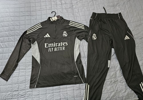 Adidas mens tracksuit - mens, size