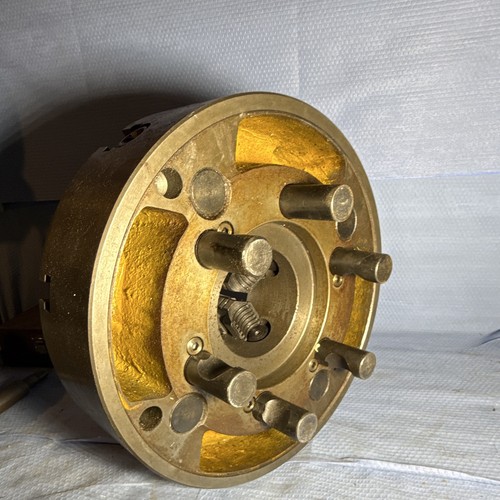 Jaw manual lathe - 4-jaw,