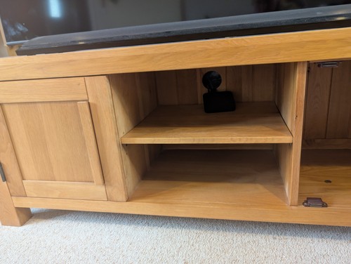 Solid oak stand - tv,