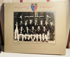 Pembroke Large Old Vintage