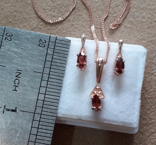 Rajasthan garnet pendant - garnet,