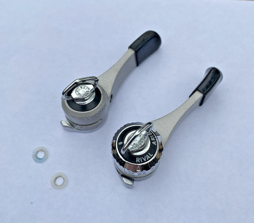 Sachs huret rival aris - sachs,