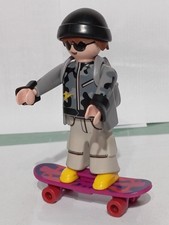 PLAYMOBIL FIGURE SKATER SKATE