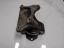 MITSUBISHI SHOGUN PAJERO MK3 3.5 V6 ENGINE MOUNT #2