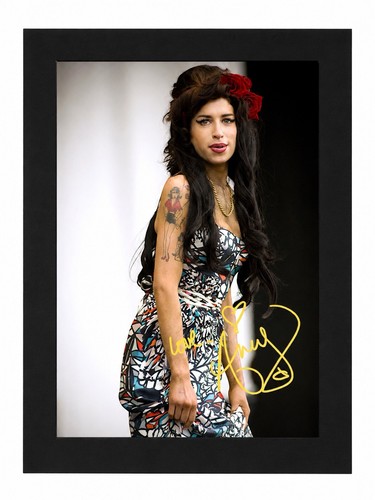Amy winehouse signed autograph - amy,