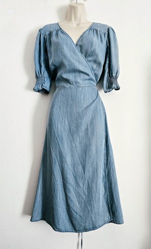 Size bnwt light blue - 16,