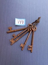 Vintage Bunch Skeleton Keys Old Rusty Rustic Display ? B177 S