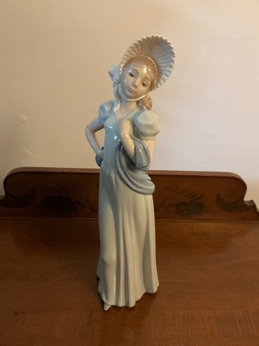 Vtg nao lladro - nao,