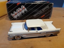 1957 PONTIAC BONNEVILLE Closed