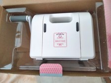 Die machine Embossing Machine - White/pink size 11 x 14 CMS.