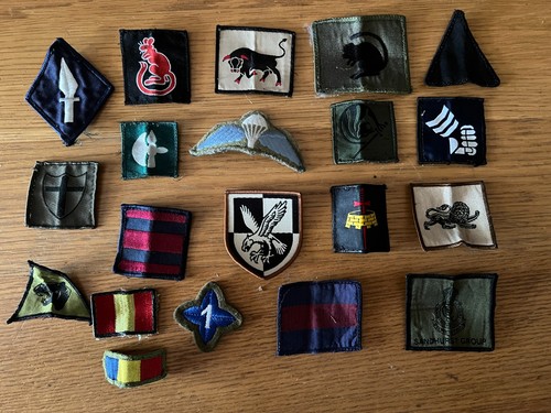 Various military cloth - military, badges