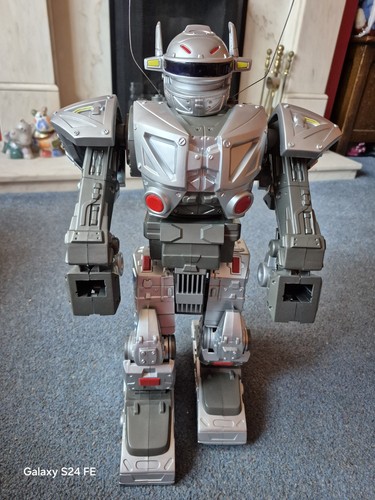 Retro vintage robot radio - rc, robot.
