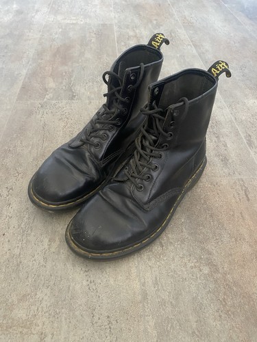 Doc martens boots shoes - dr,