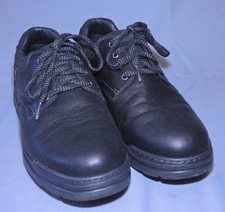 Clarks Mens 8 ½ H Wide