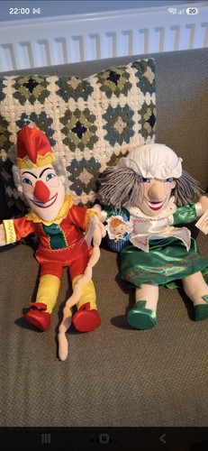 The puppet company punch and - puppet,