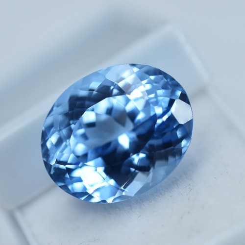 Natural blue sapphire - 19.30,