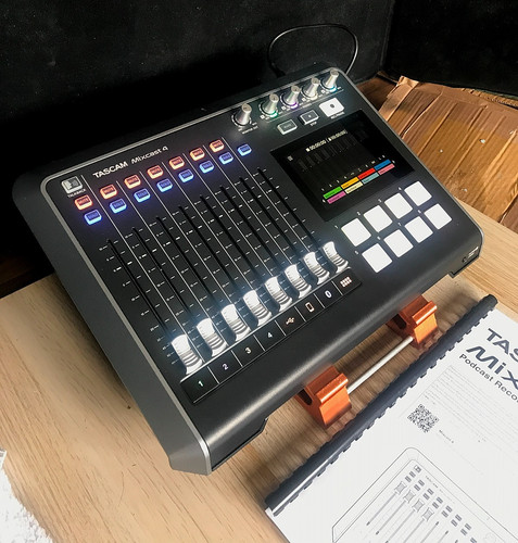 Tascam mixcast podcast - tascam,