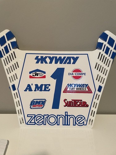 Authentic zeronine stadium - authentic,