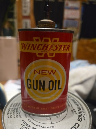 Vintage oiler winchester - oiler,