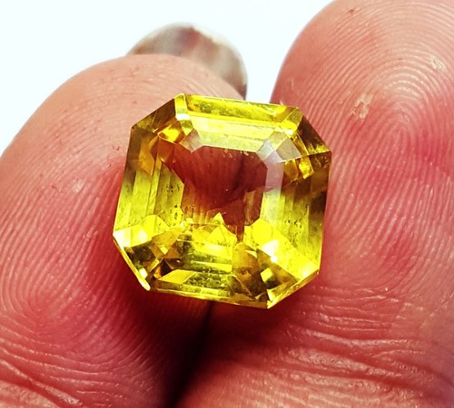 Natural yellow sapphire to - natural,
